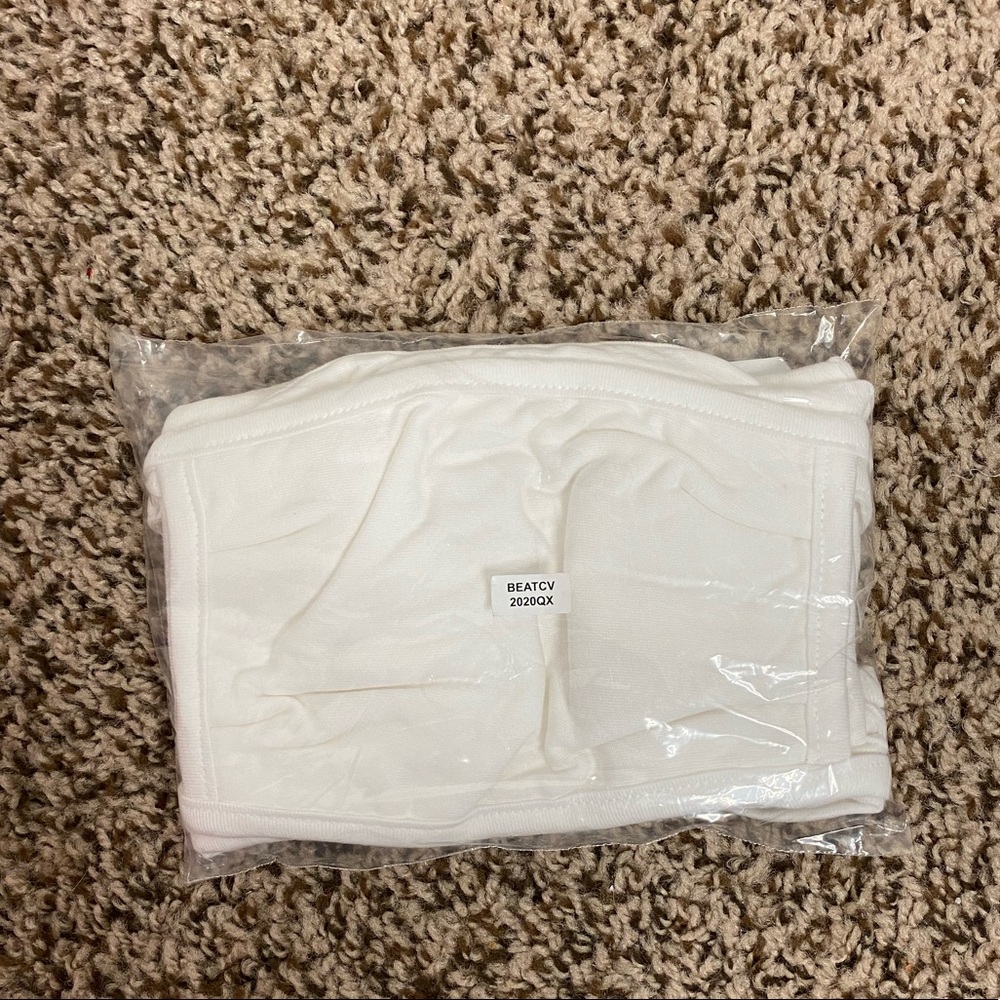 100% COTTON WHITE UNISEX REUSABLE FACE MASK - Picture 4 of 5